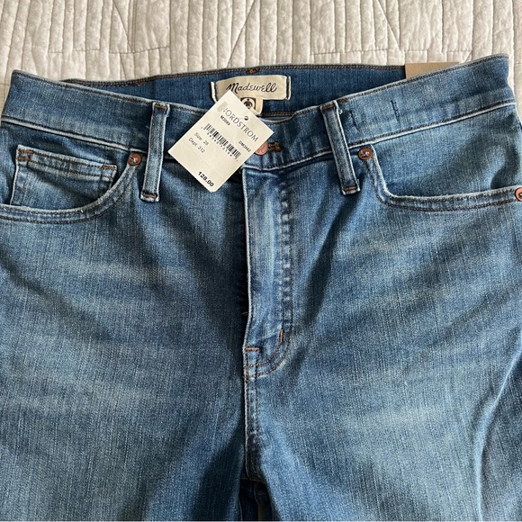 Madewell Mid Rise Skinny jeans - Picture 3 of 5